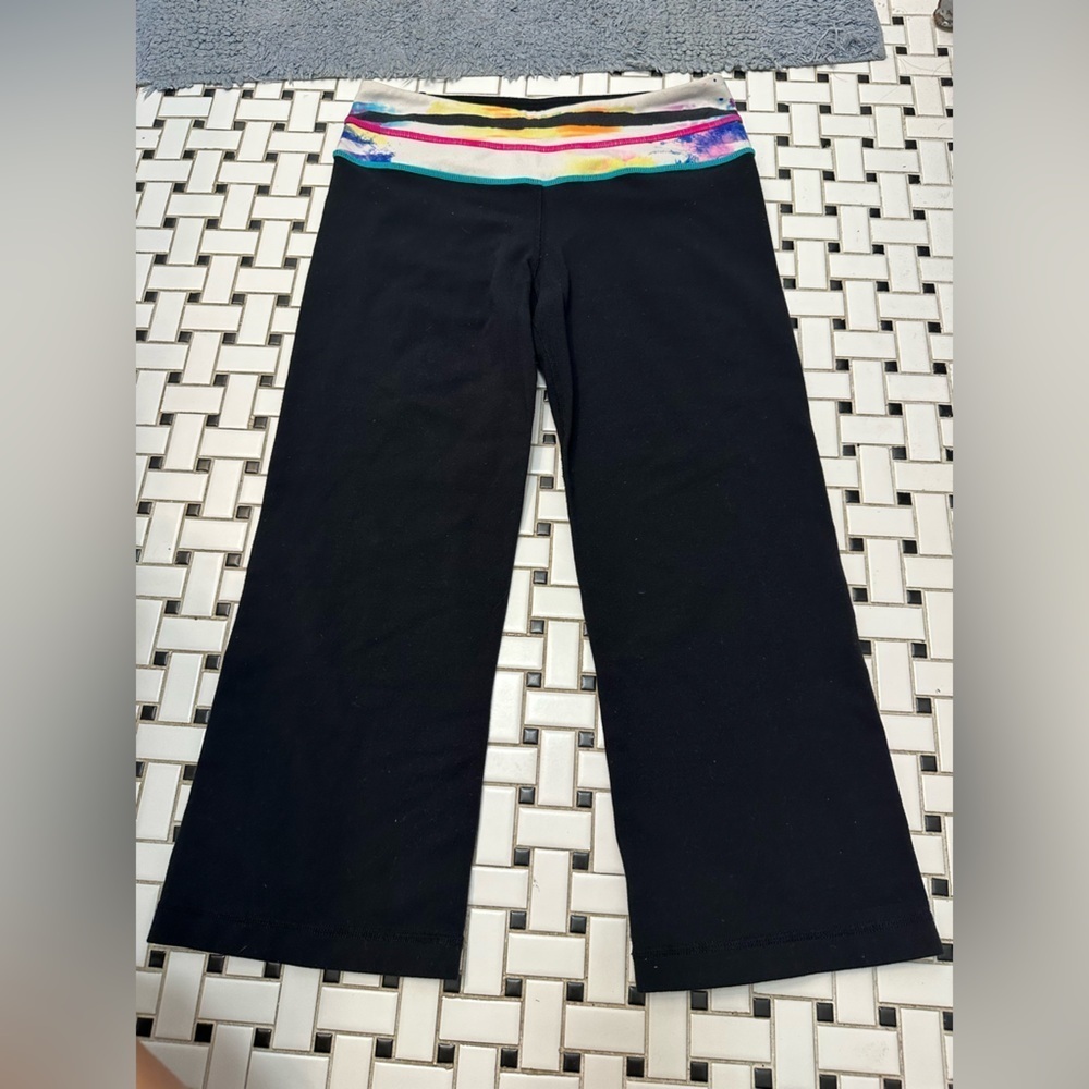 Lululemon Athletica Black Cropped Pants with Rainbow Waistband